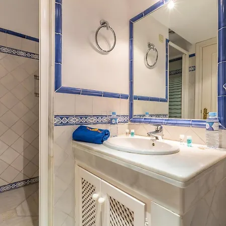 Apartment La Perla 1501 Casares